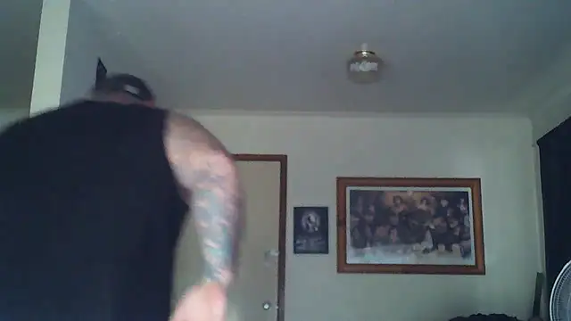 Snapshot of HOTANAL chatting on 11/30/25, 01:20 HOTANAL online show from 11/30/25, 01:20