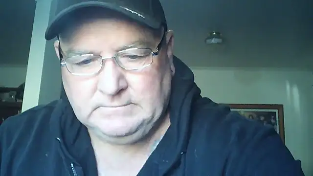 Snapshot of HOTANAL chatting on 12/02/25, 10:16 HOTANAL online show from 12/02/25, 10:16