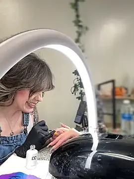 annablisss online show from 03/04/25, 05:13