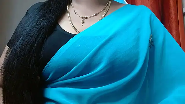 tamilharini online show from 10/06/25, 04:32