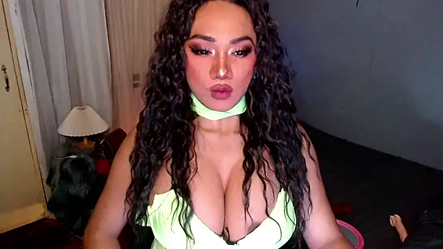 Snapshot of sexcindy chatting on 12/02/25, 11:26 sexcindy online show from 12/02/25, 11:26