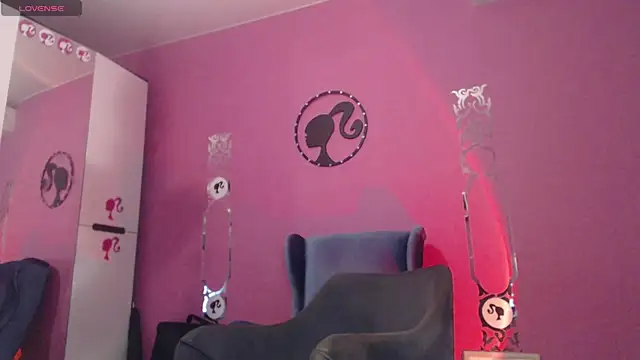 Snapshot of Tallso_sex chatting on 02/21/25, 06:26 Tallso sex online show from 02/21/25, 06:26