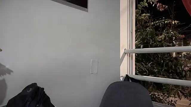 Snapshot of romeolovedark chatting on 09/17/25, 02:13 romeolovedark online show from 09/17/25, 02:13