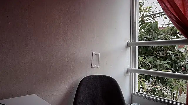 Snapshot of romeolovedark chatting on 09/21/25, 01:02 romeolovedark online show from 09/21/25, 01:02