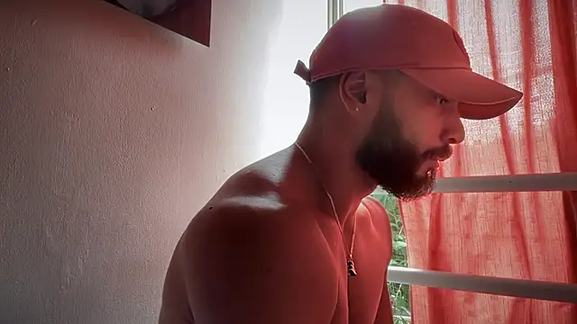 Snapshot of romeolovedark chatting on 10/12/25, 02:27 romeolovedark online show from 10/12/25, 02:27