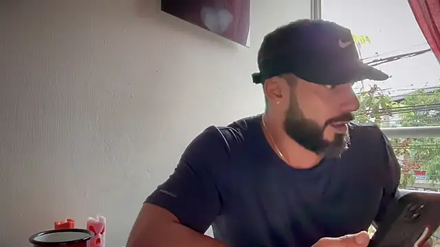 Snapshot of romeolovedark chatting on 11/08/25, 09:57 romeolovedark online show from 11/08/25, 09:57