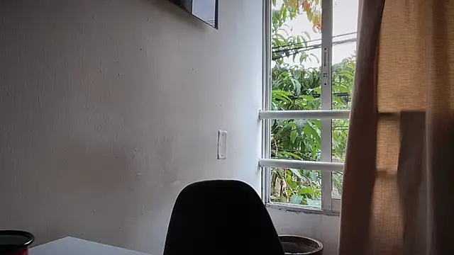 romeolovedark online show from 06/06/26, 04:44