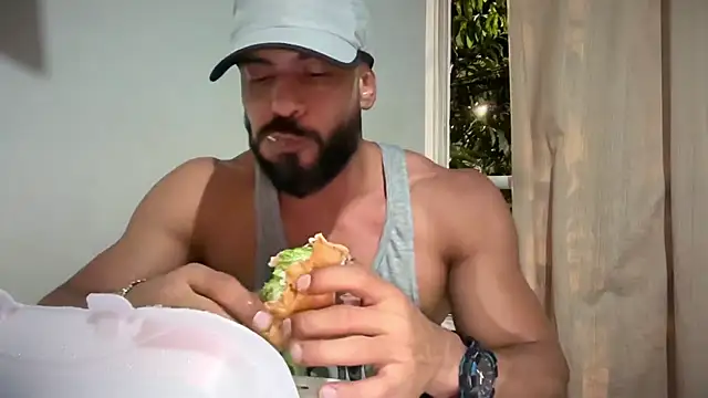 romeolovedark online show from 07/08/26, 04:17