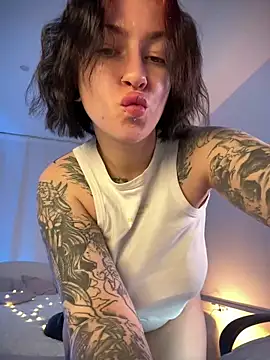IvyHoney online show from 01/12/25, 10:34