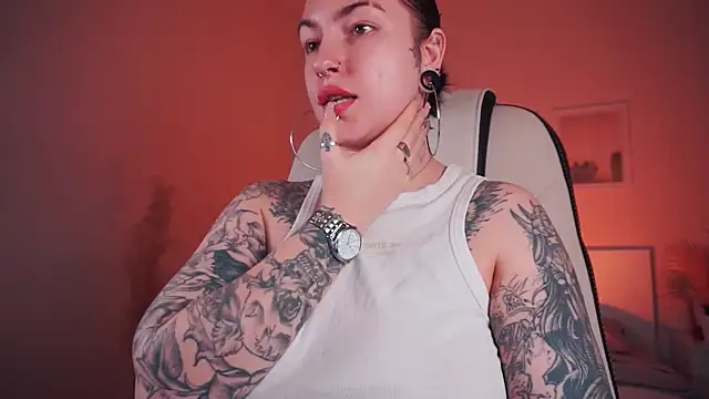 IvyHoney online show from 02/26/25, 10:15
