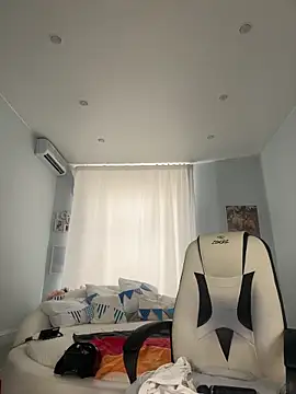 IvyHoney online show from 09/23/25, 09:12