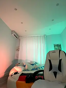 IvyHoney online show from 10/03/25, 08:11