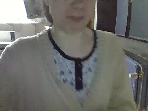 Moi Lina online show from 01/31/25, 08:54