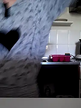 Moi Lina online show from 10/04/25, 11:30