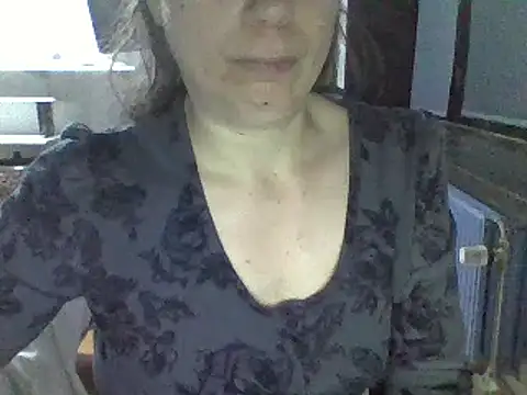 Moi Lina online show from 10/05/25, 10:07