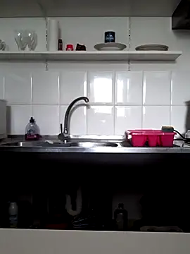 Moi Lina online show from 10/08/25, 01:20