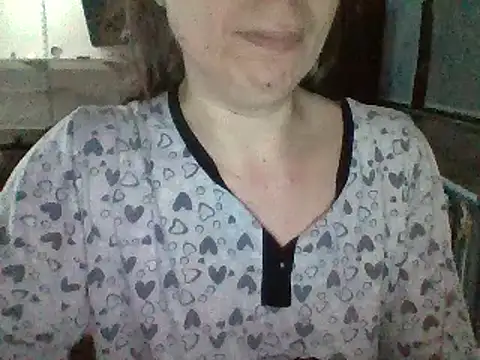 Moi Lina online show from 10/14/25, 07:47