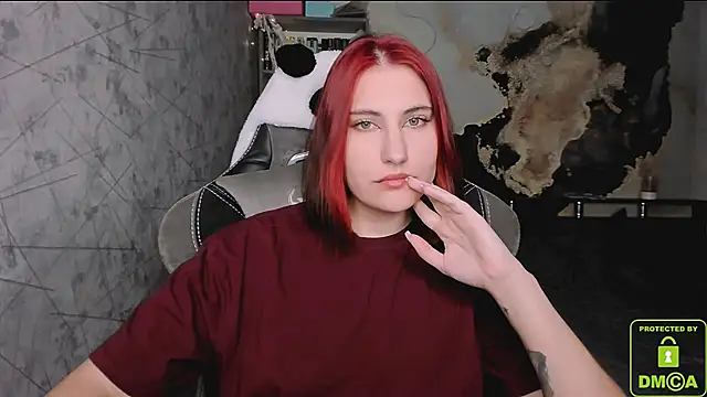 Snapshot of dj_eban_ chatting on 10/12/25, 04:06 dj eban online show from 10/12/25, 04:06