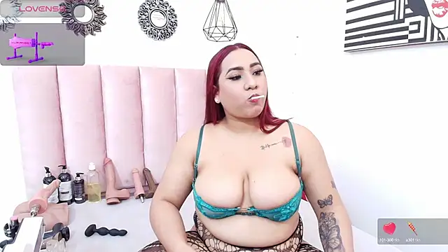 Snapshot of Daniik-big chatting on 03/23/25, 12:15 Daniik-big online show from 03/23/25, 12:15