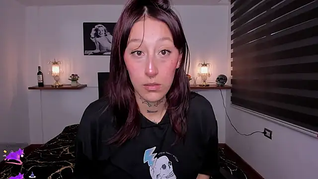 Snapshot of Mariana_Joness chatting on 10/03/25, 01:57 Mariana Joness online show from 10/03/25, 01:57