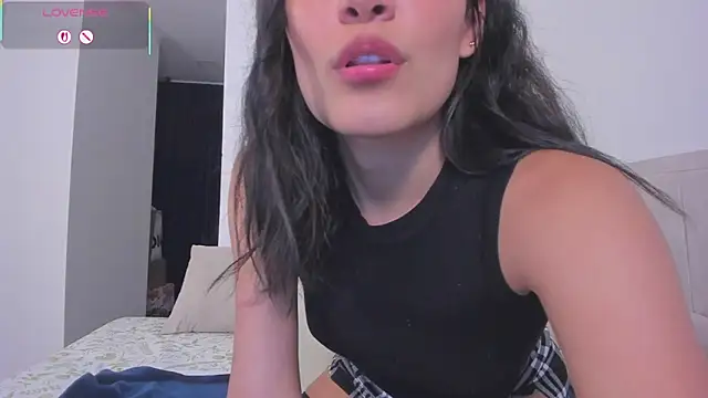 TIFFANYRUSSO online show from 07/25/26, 06:00