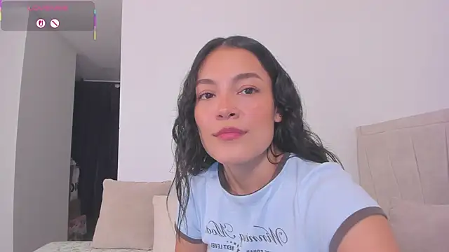 TIFFANYRUSSO online show from 07/27/26, 05:36