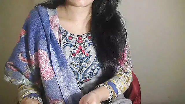 Chanchal--Navya online show from 02/17/25, 01:32