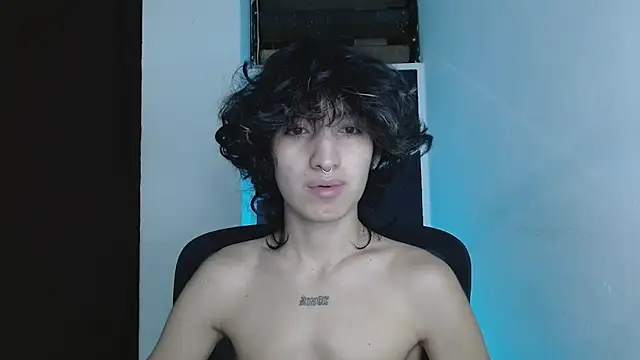 littlextreme online show from 06/23/26, 02:53