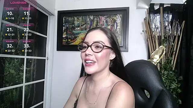 brianna 196 online show from 05/11/26, 08:06