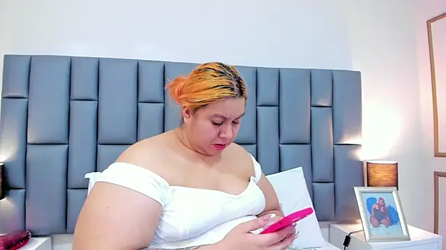 aandreaperez online show from 01/23/25, 11:48