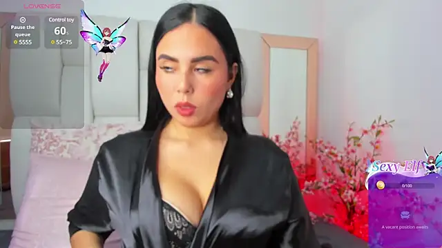 kylie sexy2000 online show from 02/18/25, 04:37