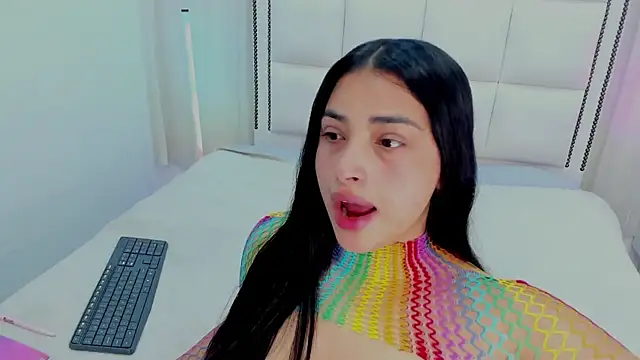 Kirara 22 online show from 11/12/25, 07:57