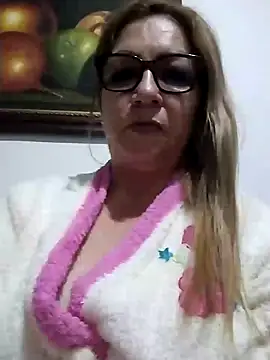 gisela27 online show from 03/07/25, 02:46
