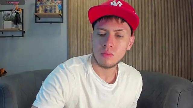 SebastianMaximoff online show from 12/11/24, 12:02