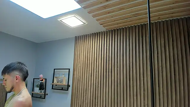 SebastianMaximoff online show from 12/12/24, 11:50