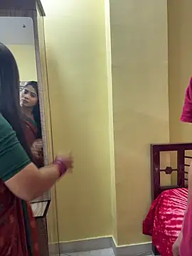 wow-wow-sexy online show from 11/18/25, 05:39