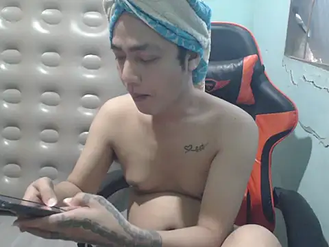 Snapshot of itsmacky4u chatting on 09/27/25, 04:39 itsmacky4u online show from 09/27/25, 04:39