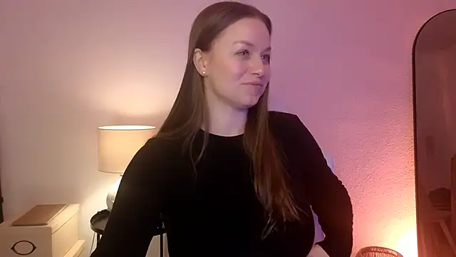 MilaFleur online show from 02/01/25, 09:11