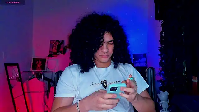 sweetvond  online show from 11/12/25, 11:03