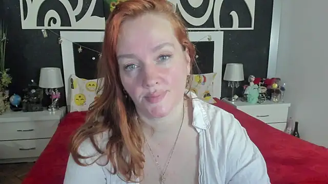 Snapshot of SinFulTitsDD chatting on 03/10/25, 02:50 SinFulTitsDD online show from 03/10/25, 02:50