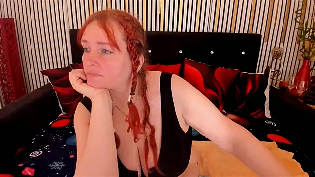 Snapshot of SinFulTitsDD chatting on 03/29/26, 12:49 SinFulTitsDD online show from 03/29/26, 12:49