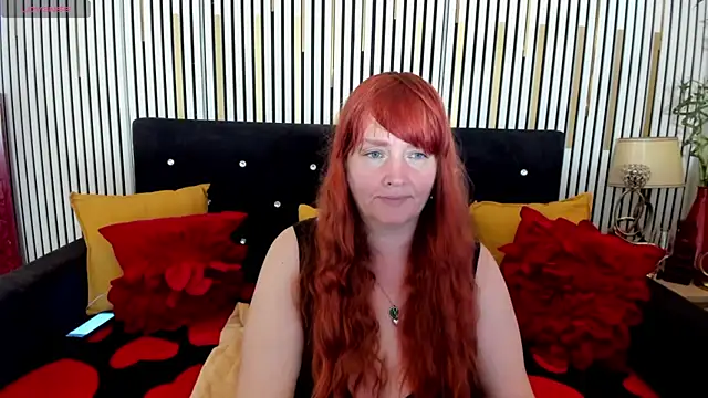 Snapshot of SinFulTitsDD chatting on 06/27/26, 12:44 SinFulTitsDD online show from 06/27/26, 12:44