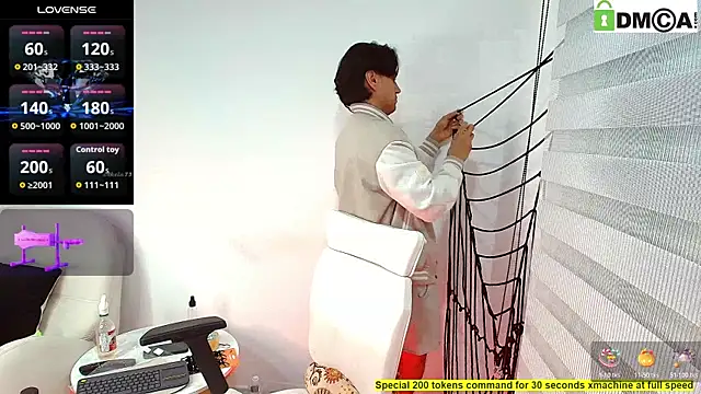 Snapshot of Im_Evanss chatting on 10/23/25, 08:18 Im Evanss online show from 10/23/25, 08:18