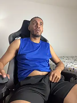 steven smith05 online show from 10/12/25, 02:43