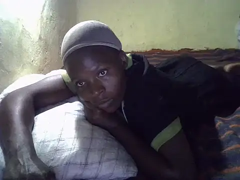 cute-shamza online show from 11/22/25, 04:17