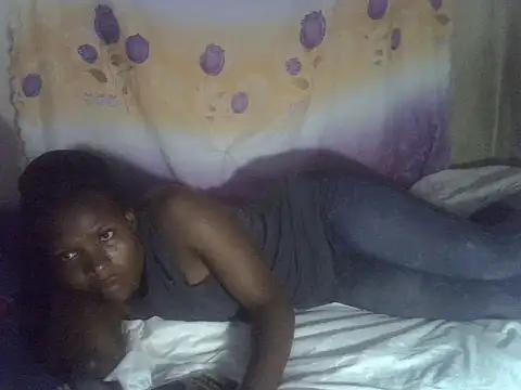 cute-shamza online show from 06/09/26, 03:01