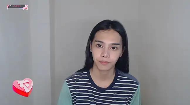 shecutie69 online show from 12/05/24, 08:33