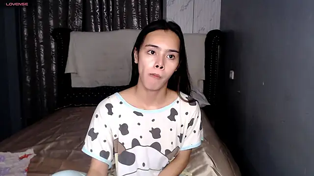 shecutie69 online show from 11/30/25, 03:27