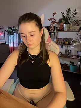 sweetest pie online show from 09/13/25, 06:08