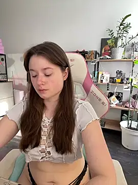 sweetest pie online show from 06/28/26, 05:24